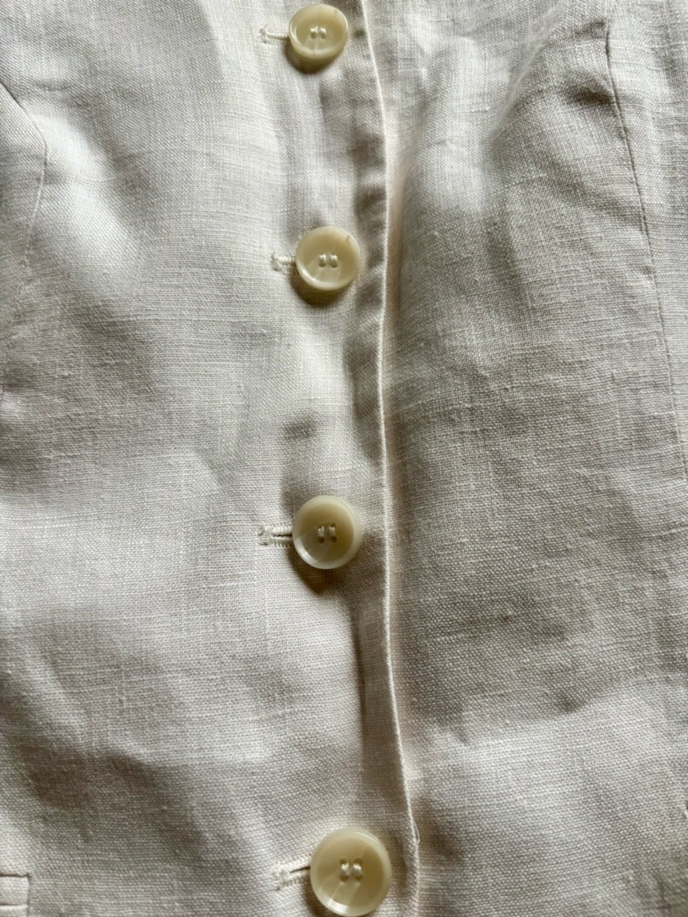 DISSH Alessia White Linen Vest Button Down Top with Belt - Picture 7 of 11